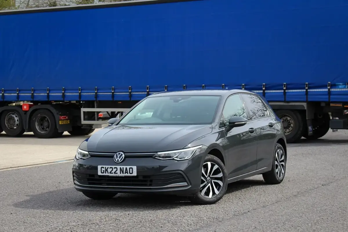 Second-hand VW Golf VIII Active 2022 Gri Hatchback