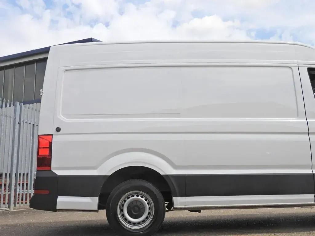 Used VW Crafter Trendline 140 HP (102 kW) 2022 White Van