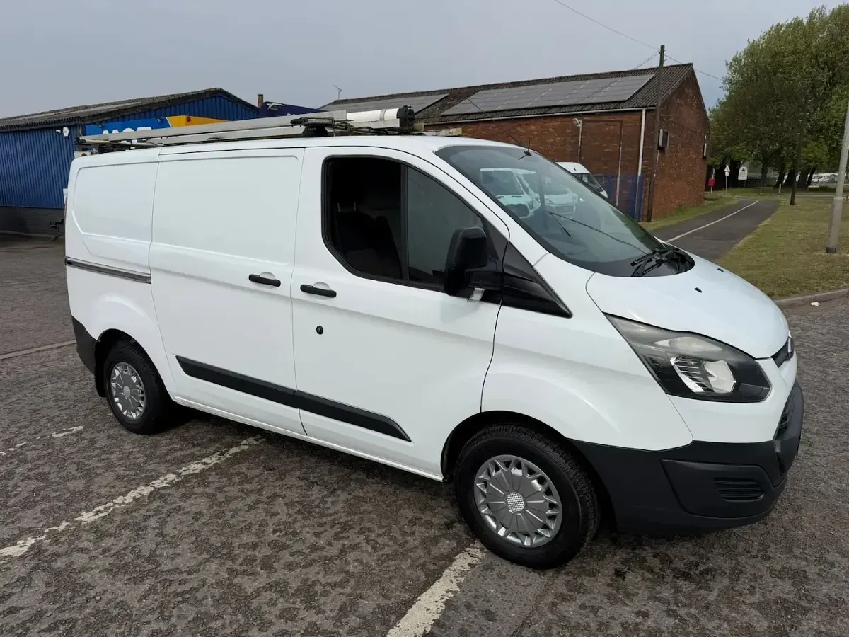Used Ford Transit Custom 2017 White