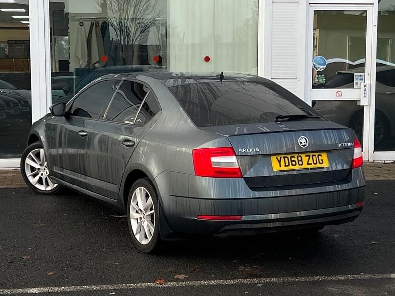 Używany Skoda Octavia SE L 150 KM (110 kW) 2019 Szary Hatchback