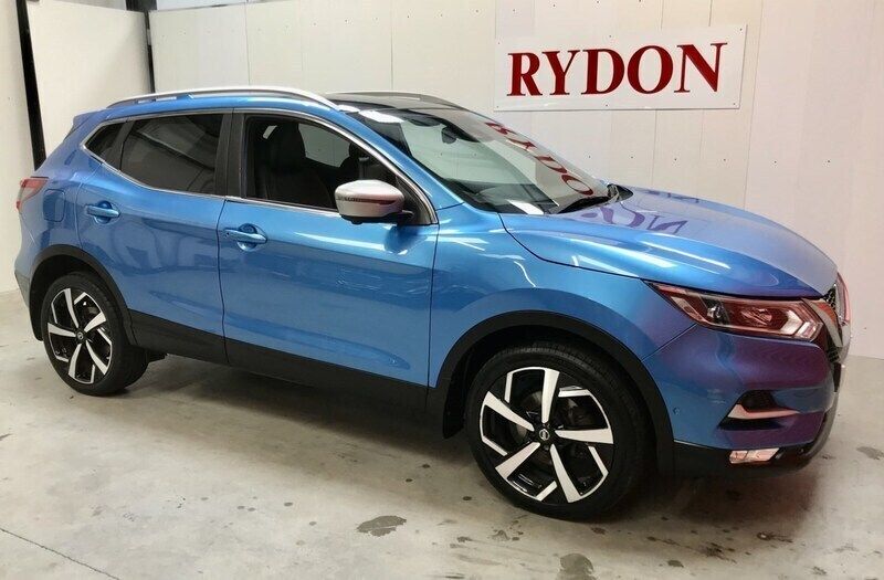 Blue Used 2019 Nissan Qashqai Tekna+ SUV | £14,495 (A bit pricey) - Image 1/4