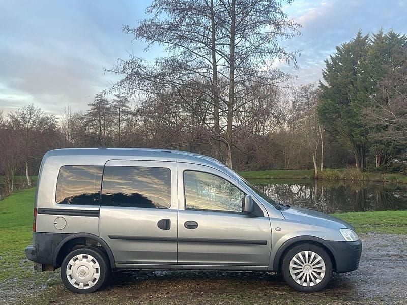 Used Vauxhall Combo 2011 Silver Estate