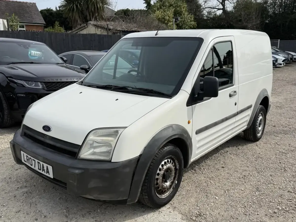 Second-hand Ford Transit Connect 75 CP (55 kW) 2006 Alb Monovolum