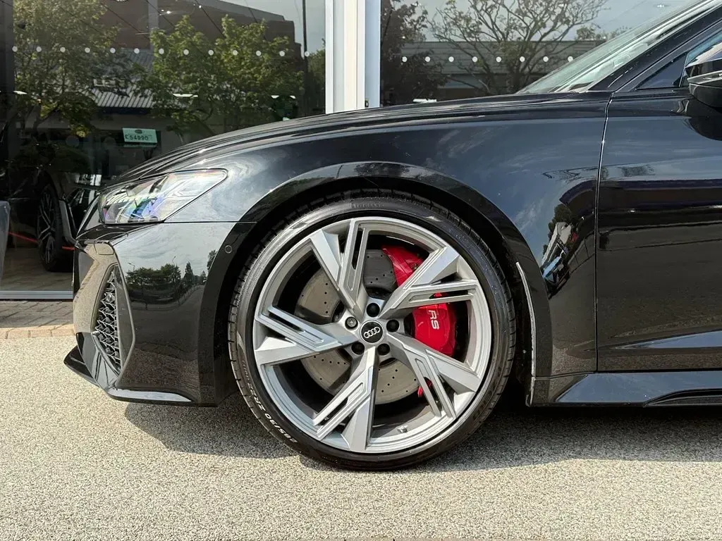 Used Audi RS6 Performance 630 HP (463 kW) 2024 Black Estate