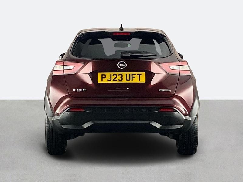Used Nissan Juke N-Connecta 143 HP (105 kW) 2023 Red SUV