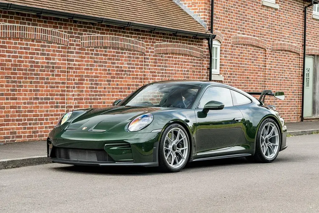 Nuevo Porsche 911 GT3 2025 Verde Coupe