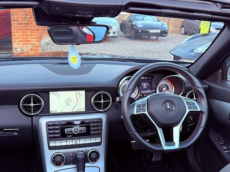 Used Mercedes SLK250 AMG 201 HP (147 kW) 2014 Blue Cabriolet