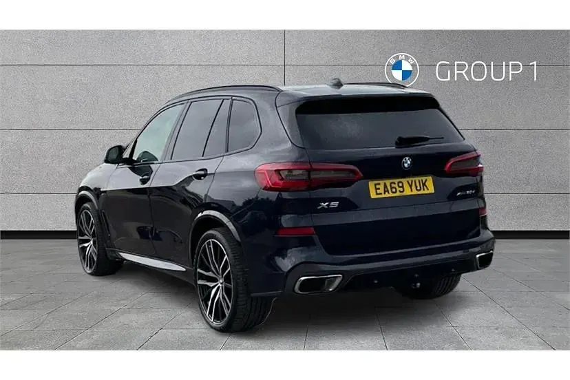 Używany BMW X5 M Sport 265 KM (194 kW) 2019 Szary SUV