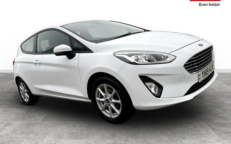 Used 2019 Ford Fiesta Zetec Hatchback | £7,799 (Good price) - Image 1/4