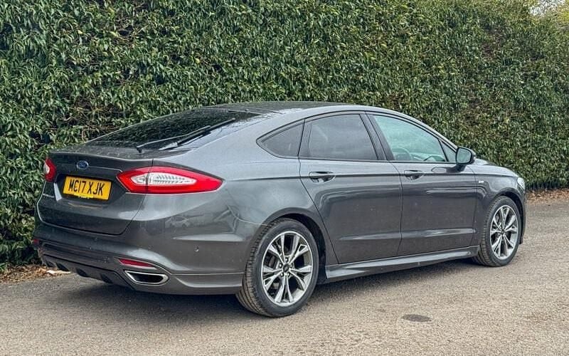 Used Ford Mondeo ST-Line 180 HP (132 kW) 2017 Grey Hatchback