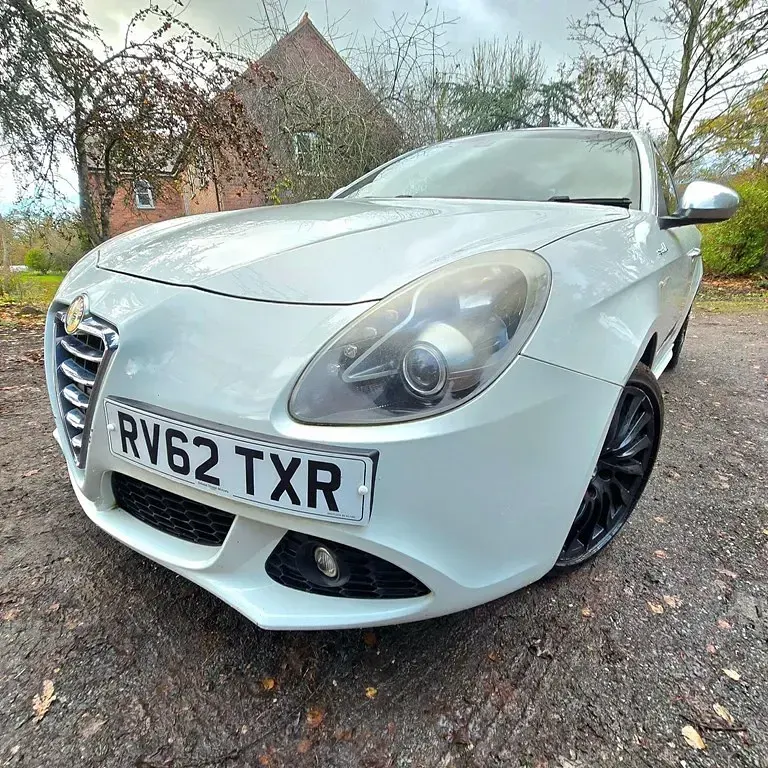 Used Alfa Romeo Giulietta 2012 White Hatchback