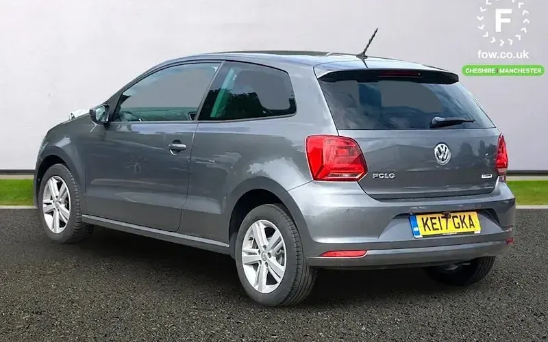 Used VW Polo Edition 75 HP (55 kW) 2017 Grey Hatchback