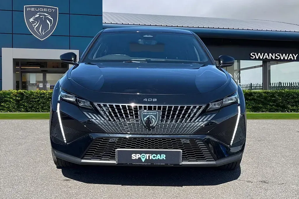 Usado Peugeot 408 GT 129 CV (94 kW) 2024 Negro SUV