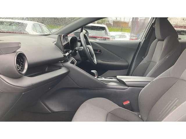 Usado Toyota C-HR Design 223 HP (164 kW) 2024 Branco SUV