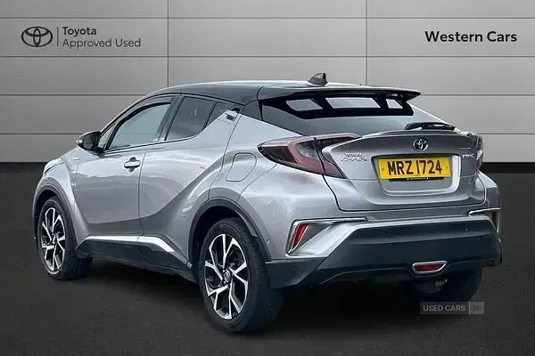 Used Toyota C-HR 122 HP (89 kW) 2017 Silver SUV