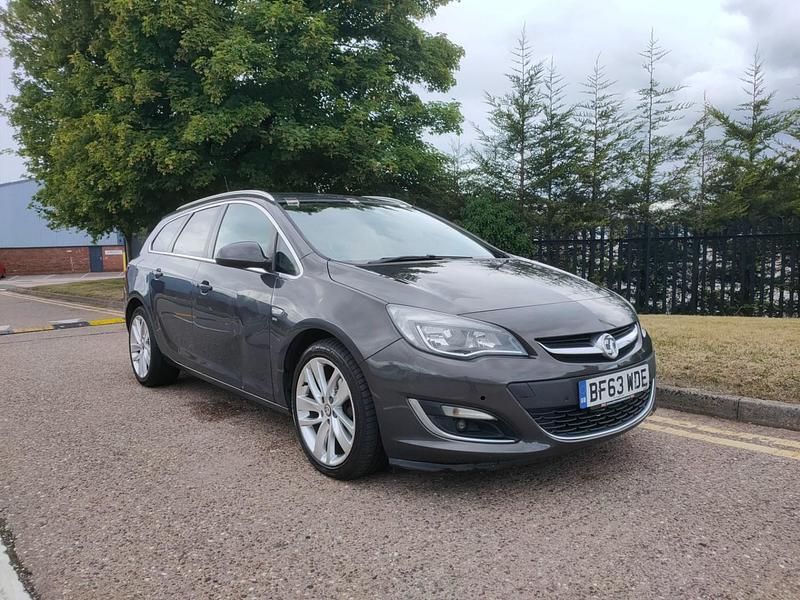Grey Used 2013 Vauxhall Astra SRi Hatchback | £1,350 (Super price) - Image 1/4