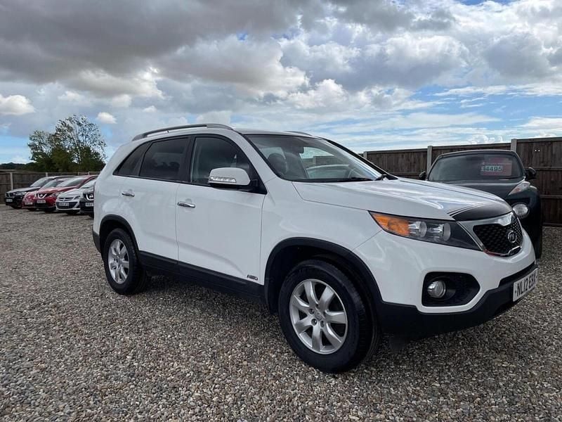 White Used 2012 Kia Sorento 2 SUV | £3,995 (Good price) - Image 1/4