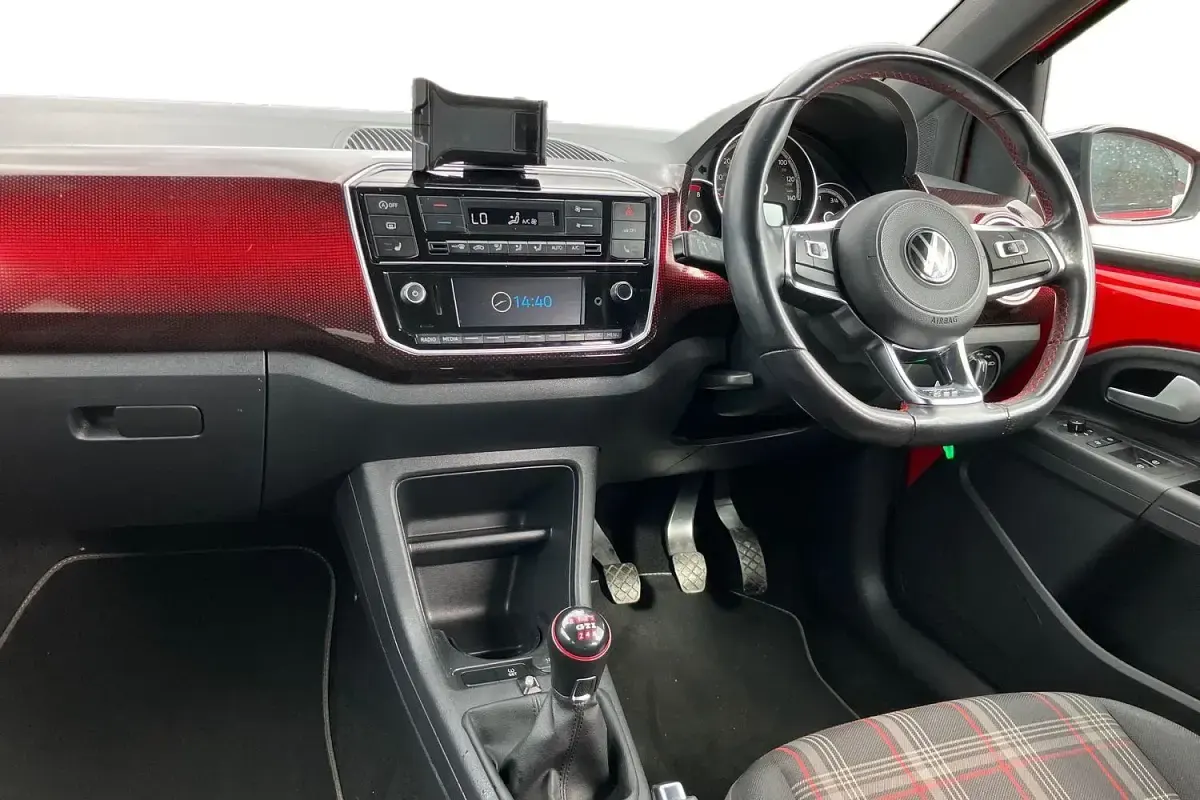 Używany VW up! Sportline 115 KM (84 kW) 2020 Czerwony Hatchback