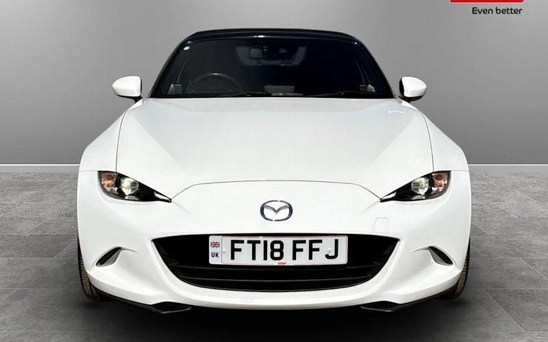 Usado Mazda MX5 Inclusive 160 HP (117 kW) 2018 Cabrios