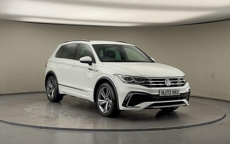 Used VW Tiguan R-line Edition 150 HP (110 kW) 2022 Pure white SUV