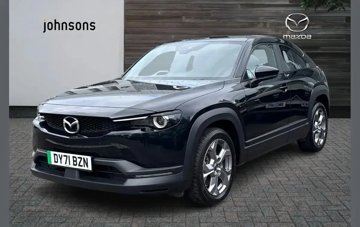 Begagnad Mazda MX30 106 kW (145 HK) 2021 Svart SUV