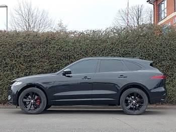 Used Jaguar F-Pace R-Dynamic 404 HP (297 kW) 2022 Black SUV