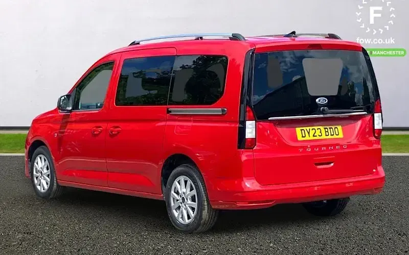 Used Ford Tourneo Titanium 122 HP (89 kW) 2026 Estate