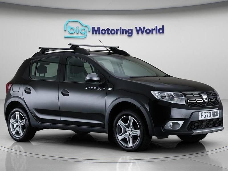 Black Used 2020 Dacia Sandero Essentiel Hatchback | £7,500 (Fair price) - Image 1/4