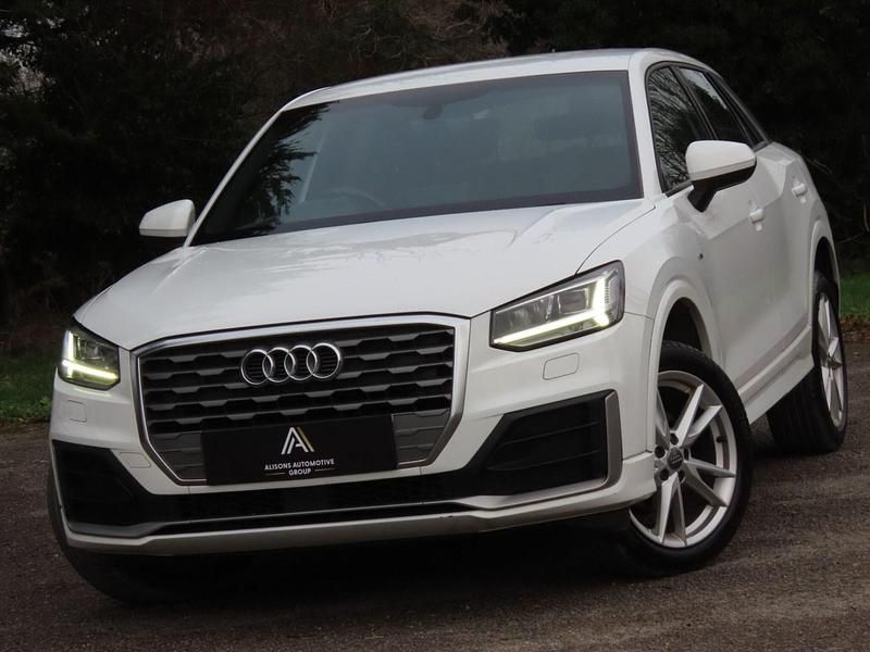 Begagnad Audi Q2 S-Line 116 HK (85 kW) 2020 Vit SUV