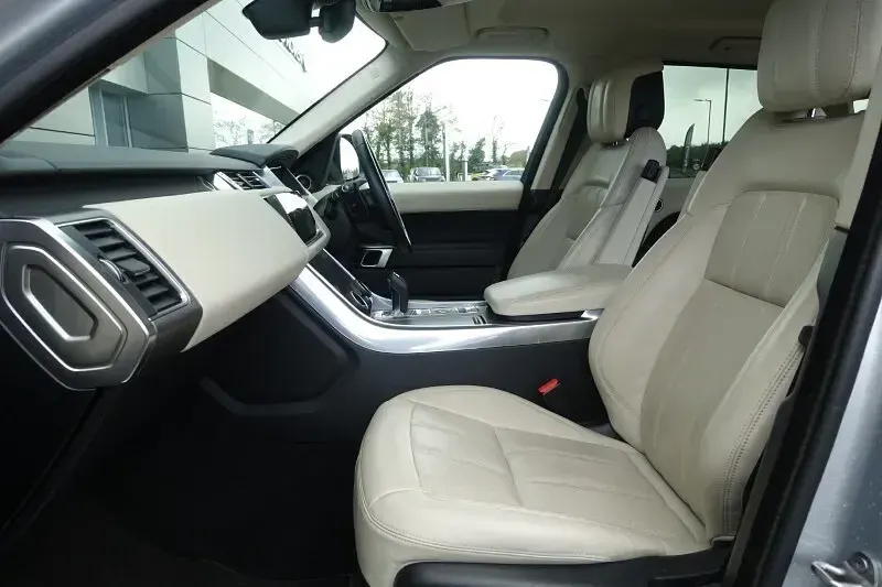 Gebraucht Land Rover Range Rover Sport HSE 2022 Silber SUV