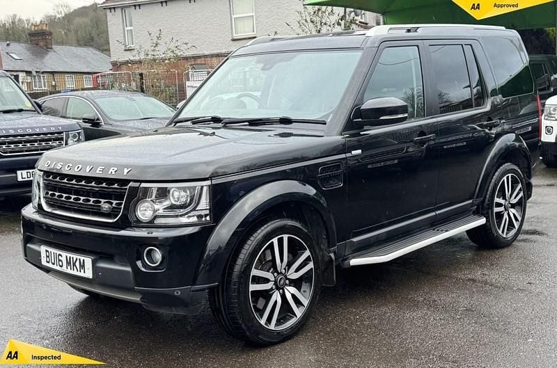 Black Used 2016 Land Rover Discovery 4 Landmark SUV | £17,995 (Good price) - Image 1/2