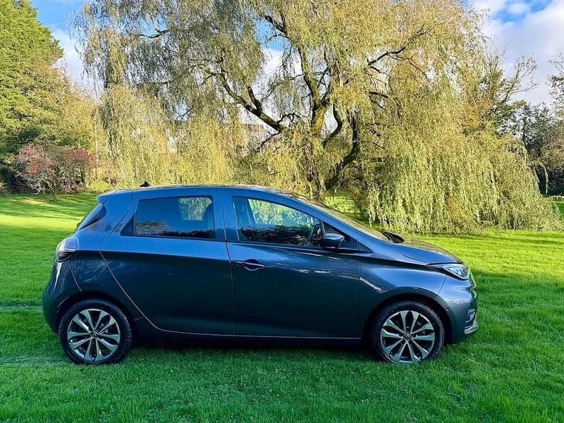 Grey Used 2022 Renault Rapid GT Hatchback | £8,750 (Super price) - Image 1/4