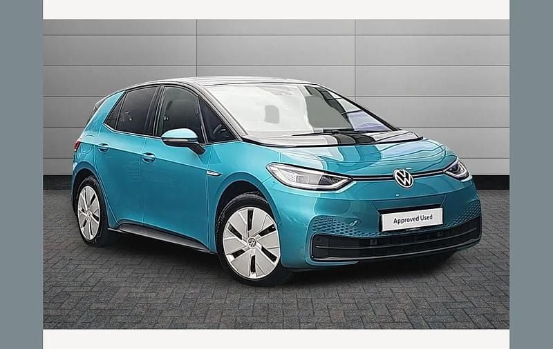 Used VW ID.3 Pro Performance 150 kW (204 HP) 2023 Makena turquoise with black roof Hatchback