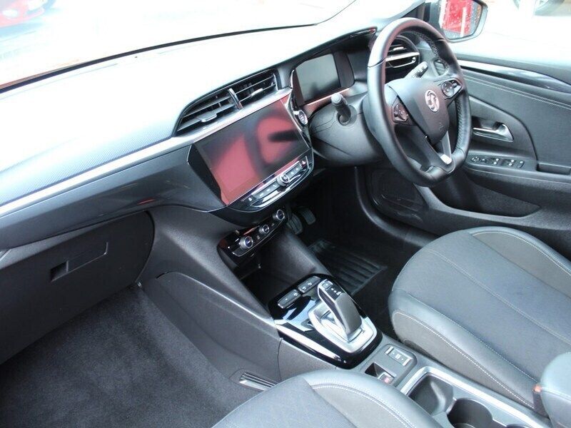 Used Vauxhall Corsa-e Elite 100 kW (136 HP) 2021 Power orange Hatchback