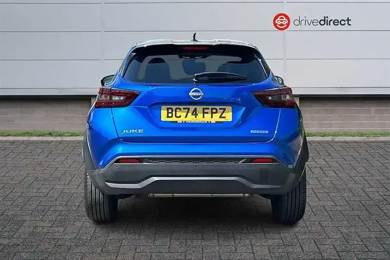 Używany Nissan Juke N-Connecta 143 KM (105 kW) 2025 Niebieski SUV