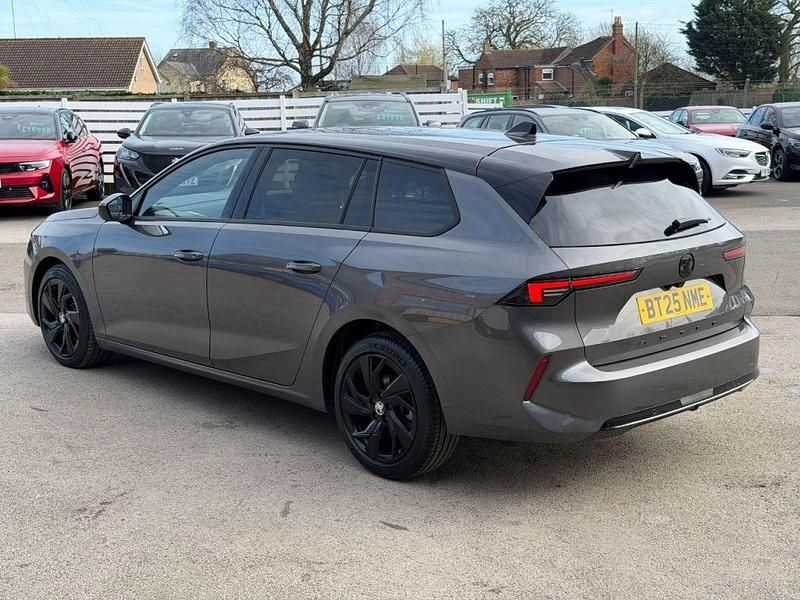 Used Vauxhall Astra S 130 HP (95 kW) 2025 Grey Estate