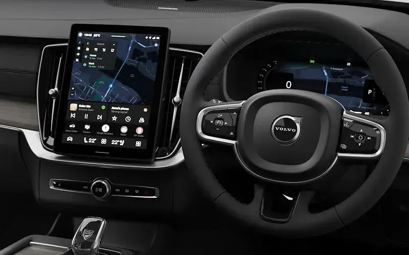 New Volvo XC90 Plus 250 HP (183 kW) 2025 Onyx black SUV