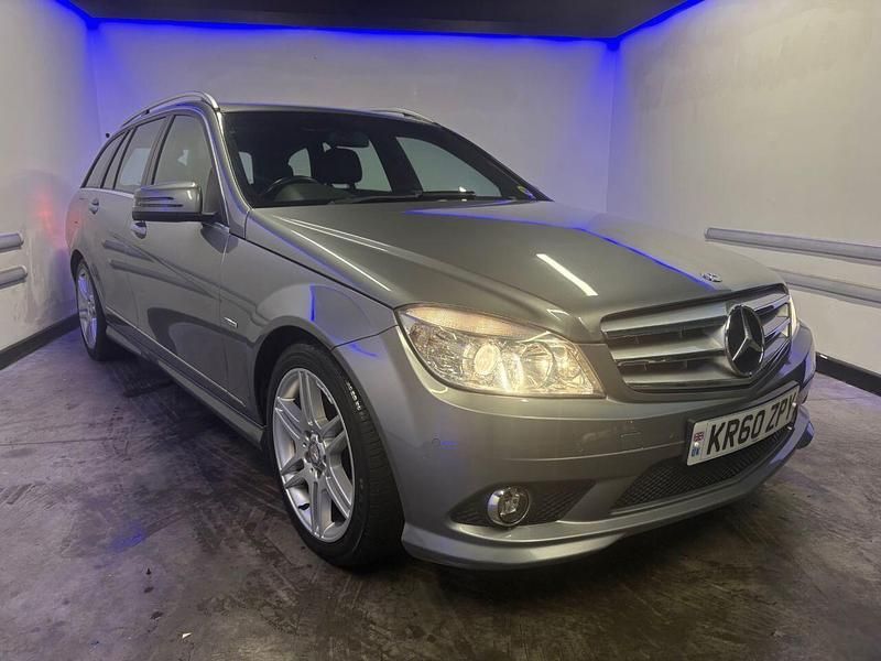 Used Mercedes C220 170 HP (125 kW) 2011 Silver Estate