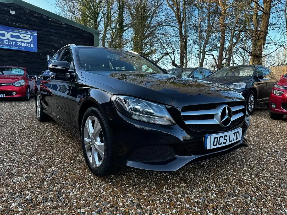 Used Mercedes C220 Executive 2015 Black Estate