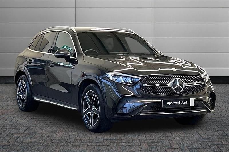Graphite grey Used 2023 Mercedes 300 AMG line Estate | £35,050 (Super price) - Image 1/4