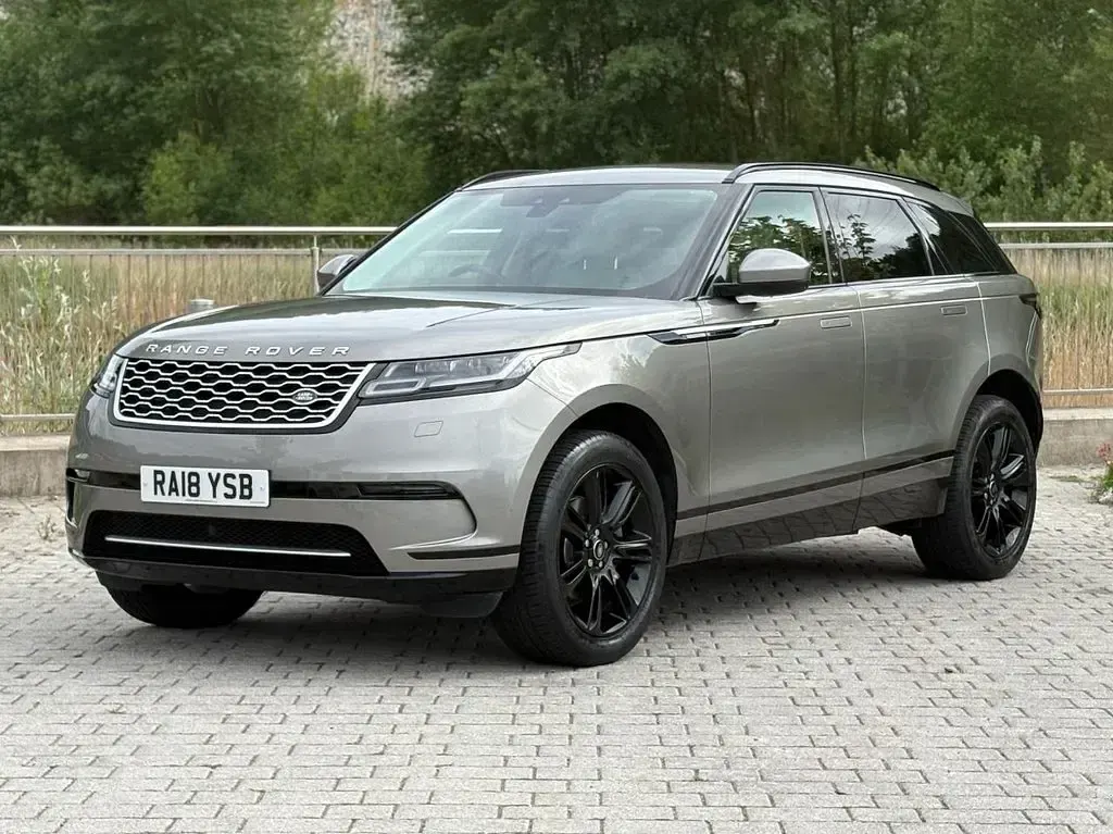 Used Land Rover Range Rover Velar S 180 HP (132 kW) 2018 Silver SUV