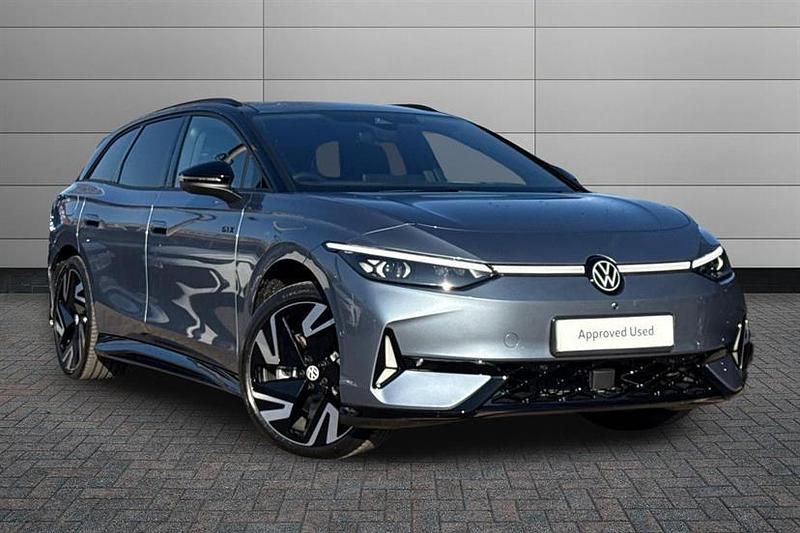 New VW ID.7 GTX 250 kW (340 HP) 2026 Stone washed blue with black roof Estate