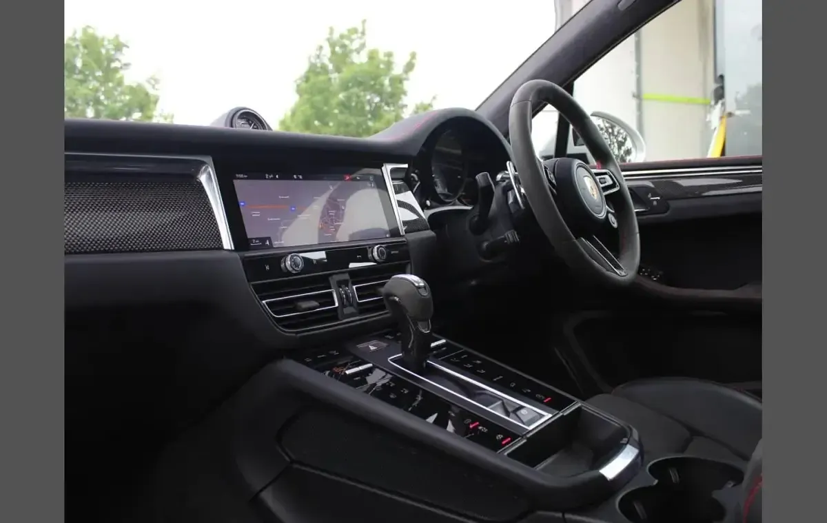 Used Porsche Macan GTS 440 HP (323 kW) 2022 Grey SUV