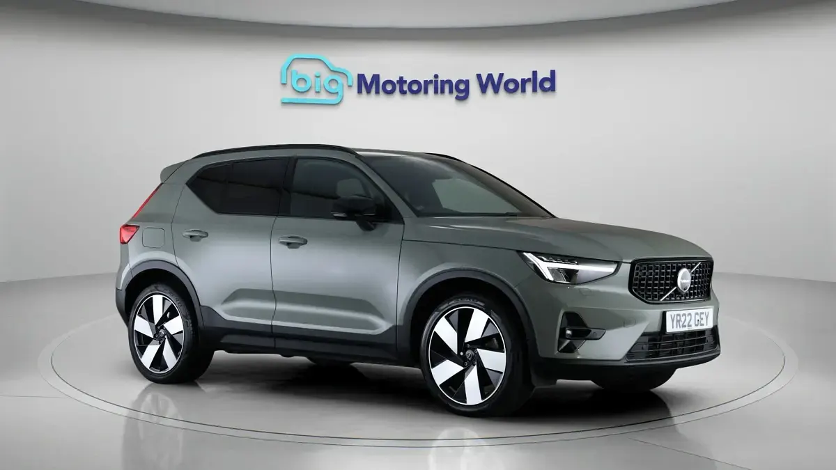Used Volvo XC40 Ultimate 262 HP (192 kW) 2022 SUV