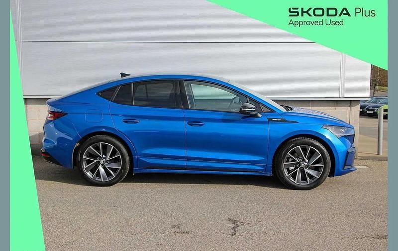 New Skoda Enyaq iV SportlinePlus 210 kW (286 HP) 2025 Race blue metallic SUV