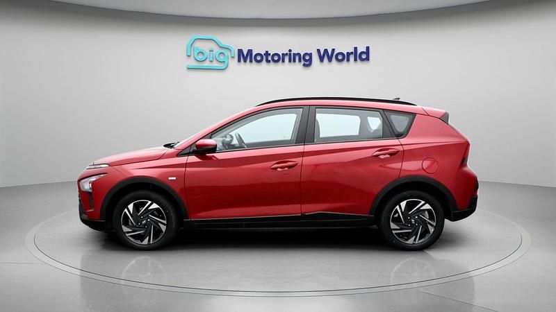 Used Hyundai Bayon SE 101 HP (74 kW) 2023 Red SUV