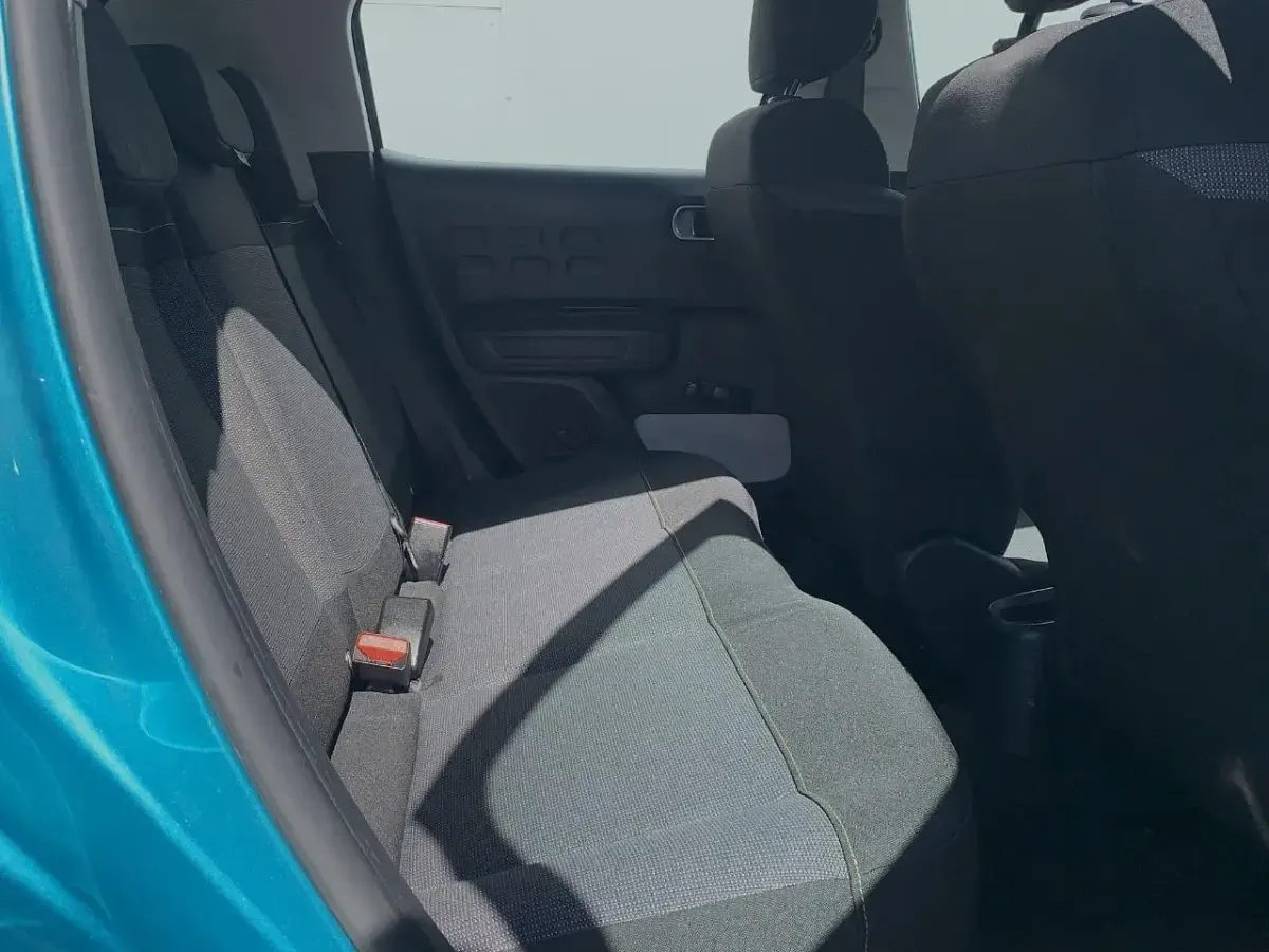 Usado Citroën C3 PureTech 82 CV (60 kW) 2022 Azul Utilitario