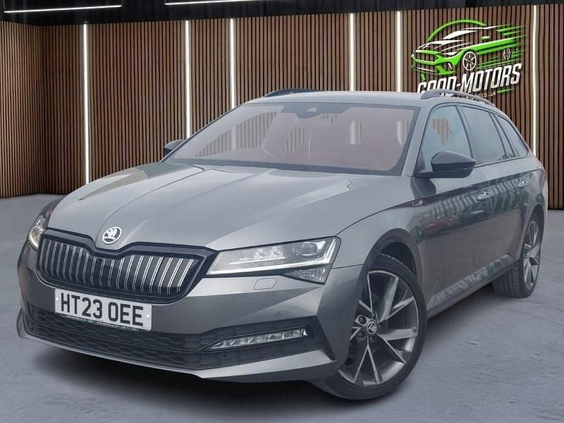 Used Skoda Superb SportlinePlus 218 HP (160 kW) 2023 Grey Estate