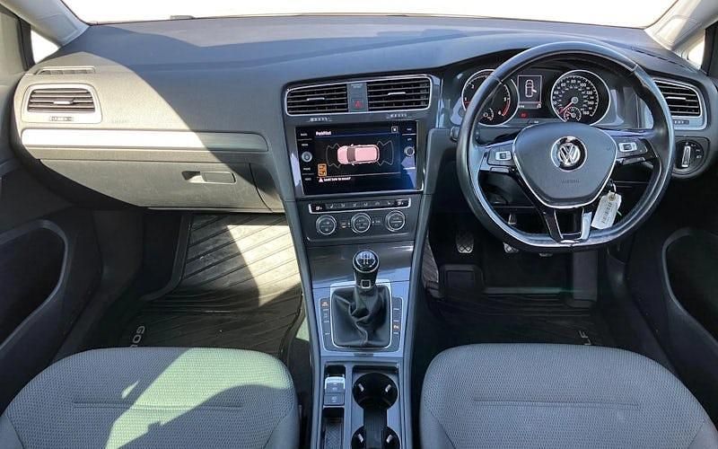 Used VW Golf VII Edition 116 HP (85 kW) 2020 White Hatchback