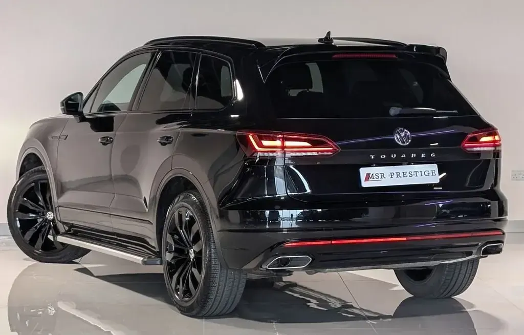 Usado VW Touareg R-line 2019 Negro SUV